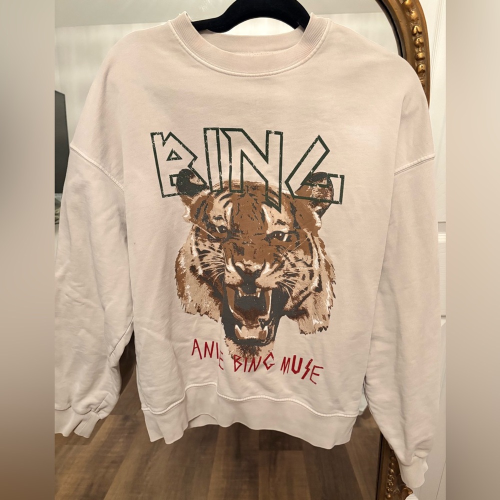 Anine Bing Cream Graphic Crewneck Sweater. Size M